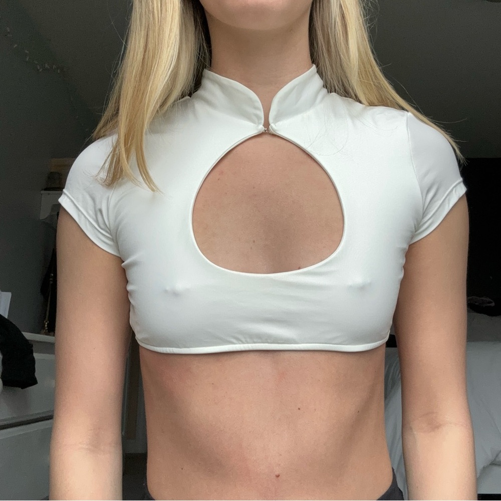 Frankie’s bikinis bathing suit top